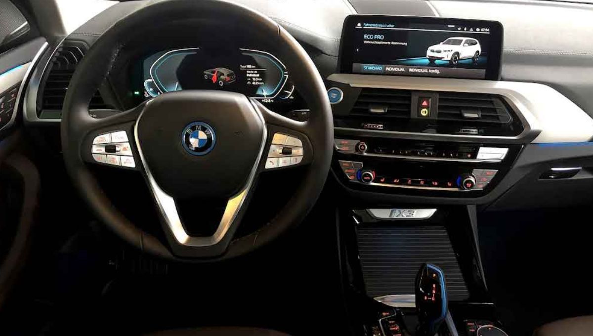 BMW iX3 इलेक्ट्रिक