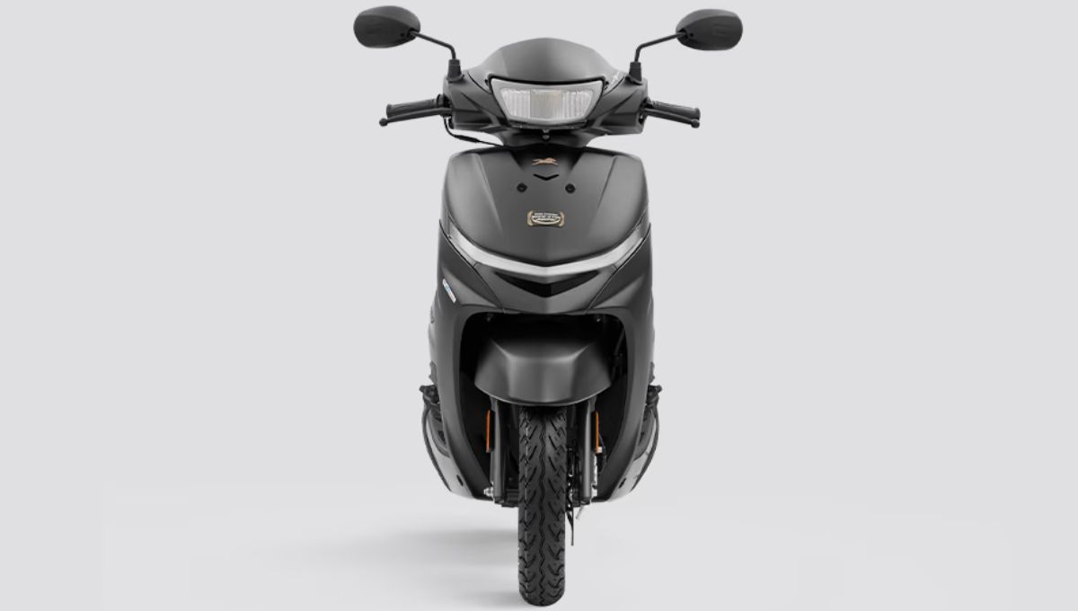 TVS Jupiter Stardust Black Edition